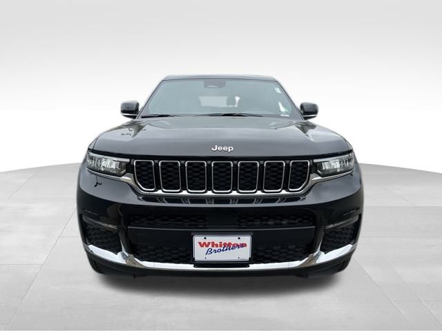 2025 Jeep Grand Cherokee Limited photo 12
