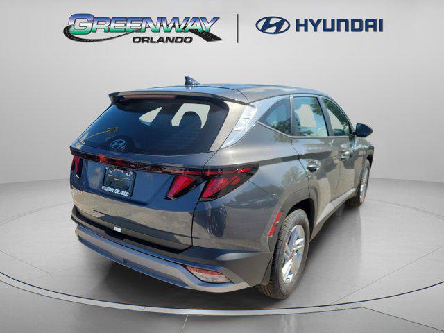 2026 Hyundai Tucson SE photo 3