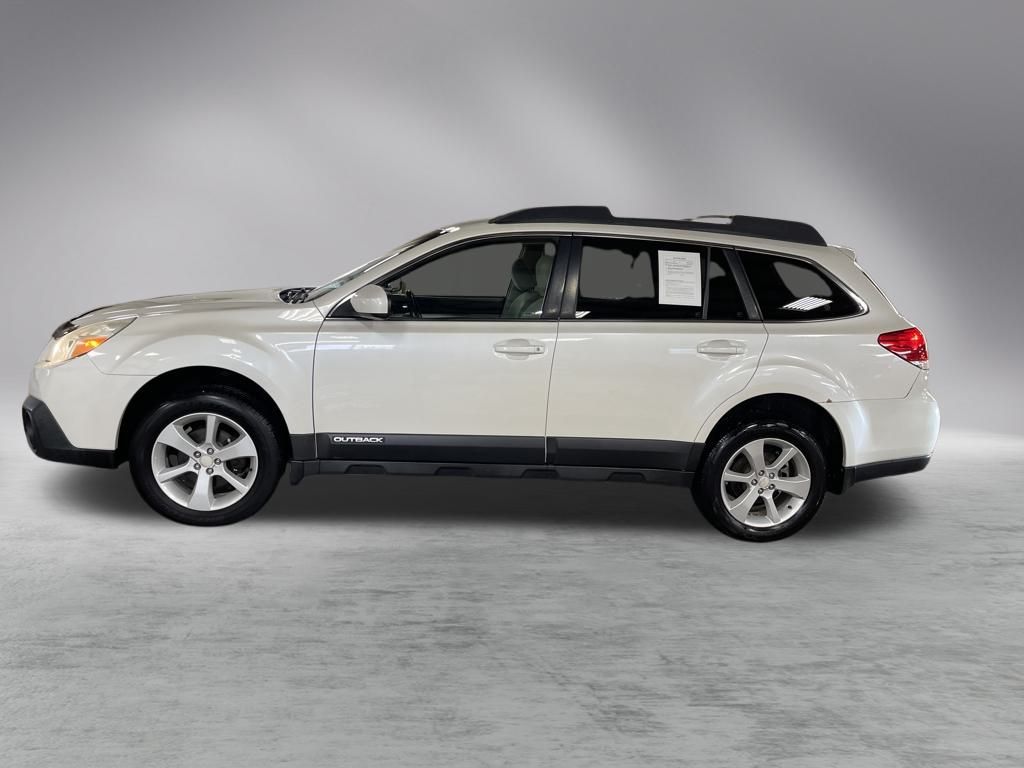 2014 Subaru Outback 2.5i Premium photo 2