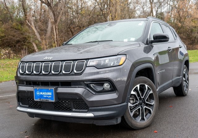 2022 Jeep Compass Limited's photo