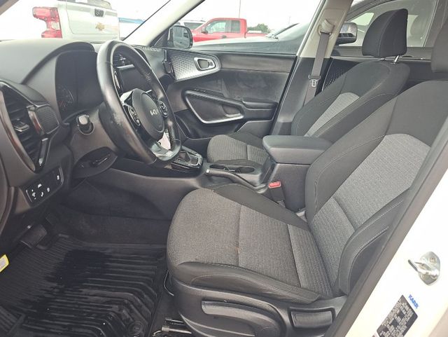 2022 Kia Soul GT-Line photo 10