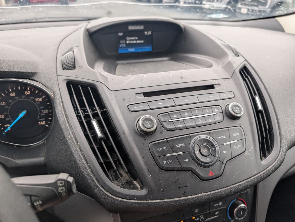 2018 Ford Escape S photo 13
