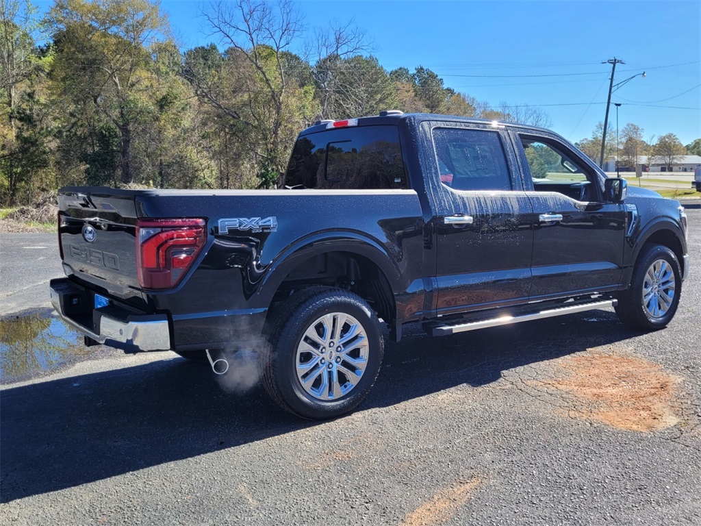 2025 Ford F-150 Lariat photo 11