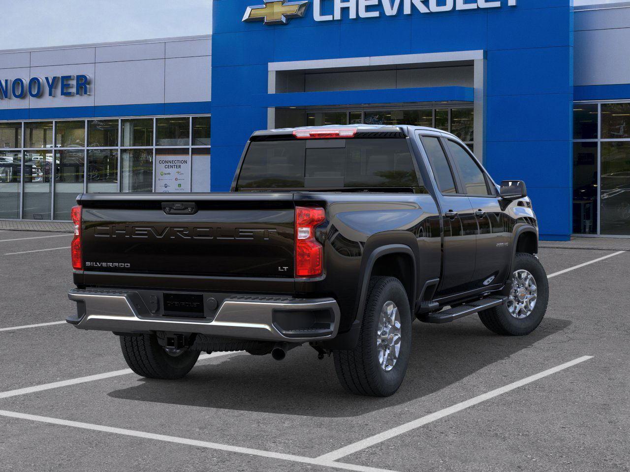 2026 Chevrolet Silverado LT photo 4