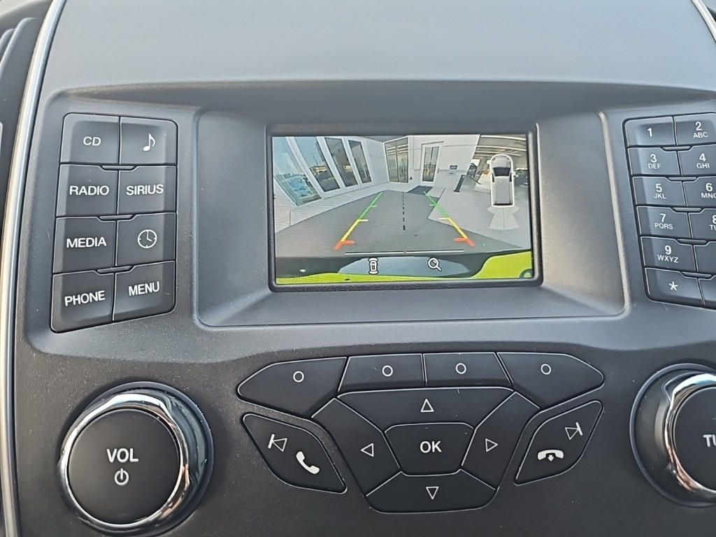 2016 Ford Edge SEL photo 30