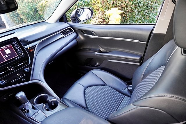 Used 2023 Gray Toyota SE image 19