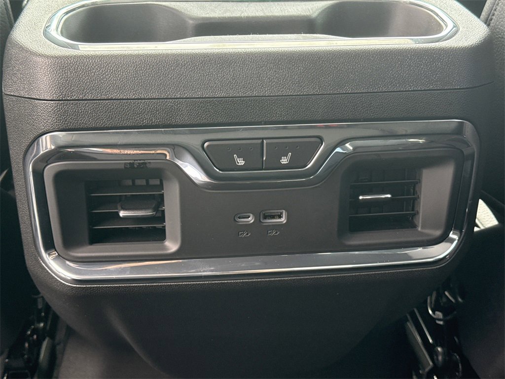 2026 Gmc Sierra 2500 Denali photo 31