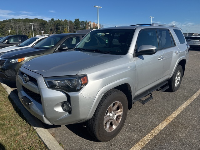 2018 Toyota 4Runner SR5 photo 3