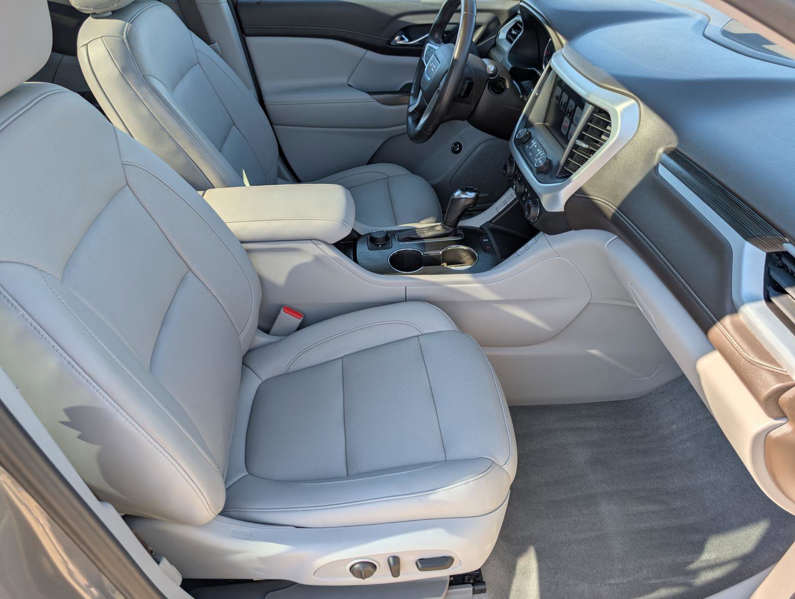 2019 Gmc Acadia SLT photo 42