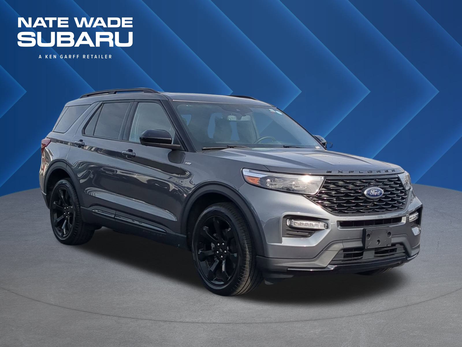 2023 Ford Explorer ST-LINE's photo