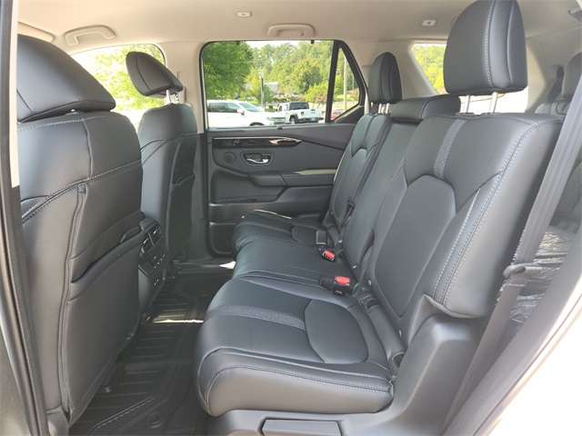 2025 Honda Pilot EX-L photo 6