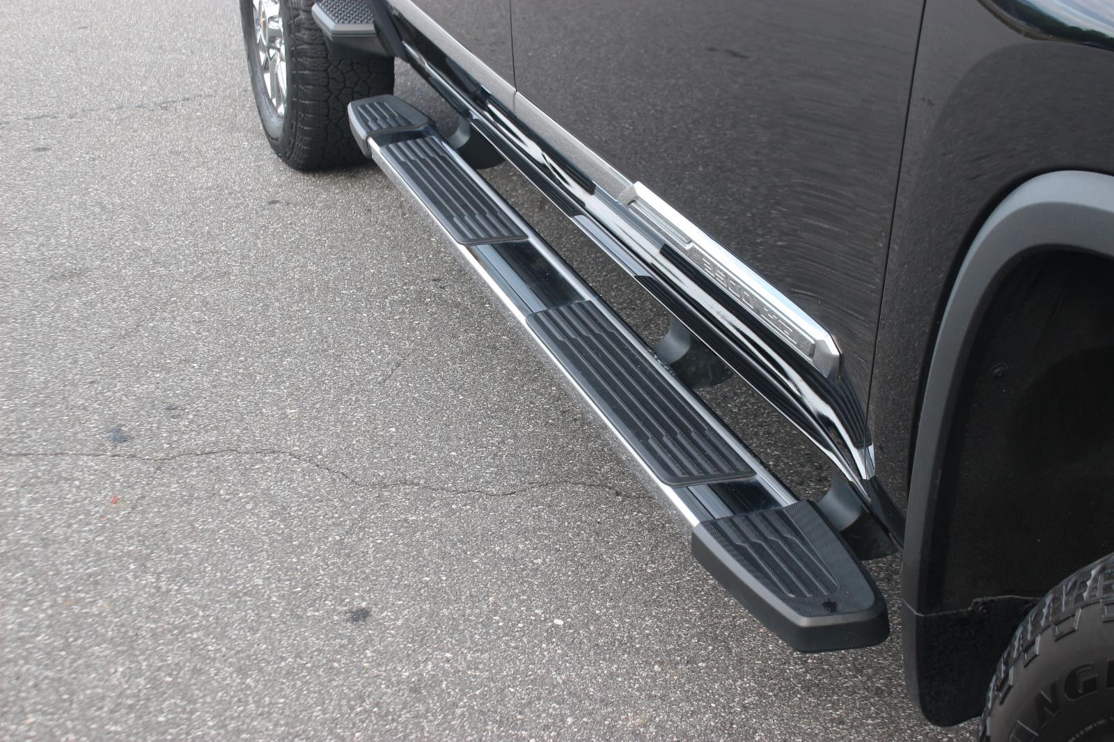 2024 Chevrolet Silverado 3500HD High Country photo 10