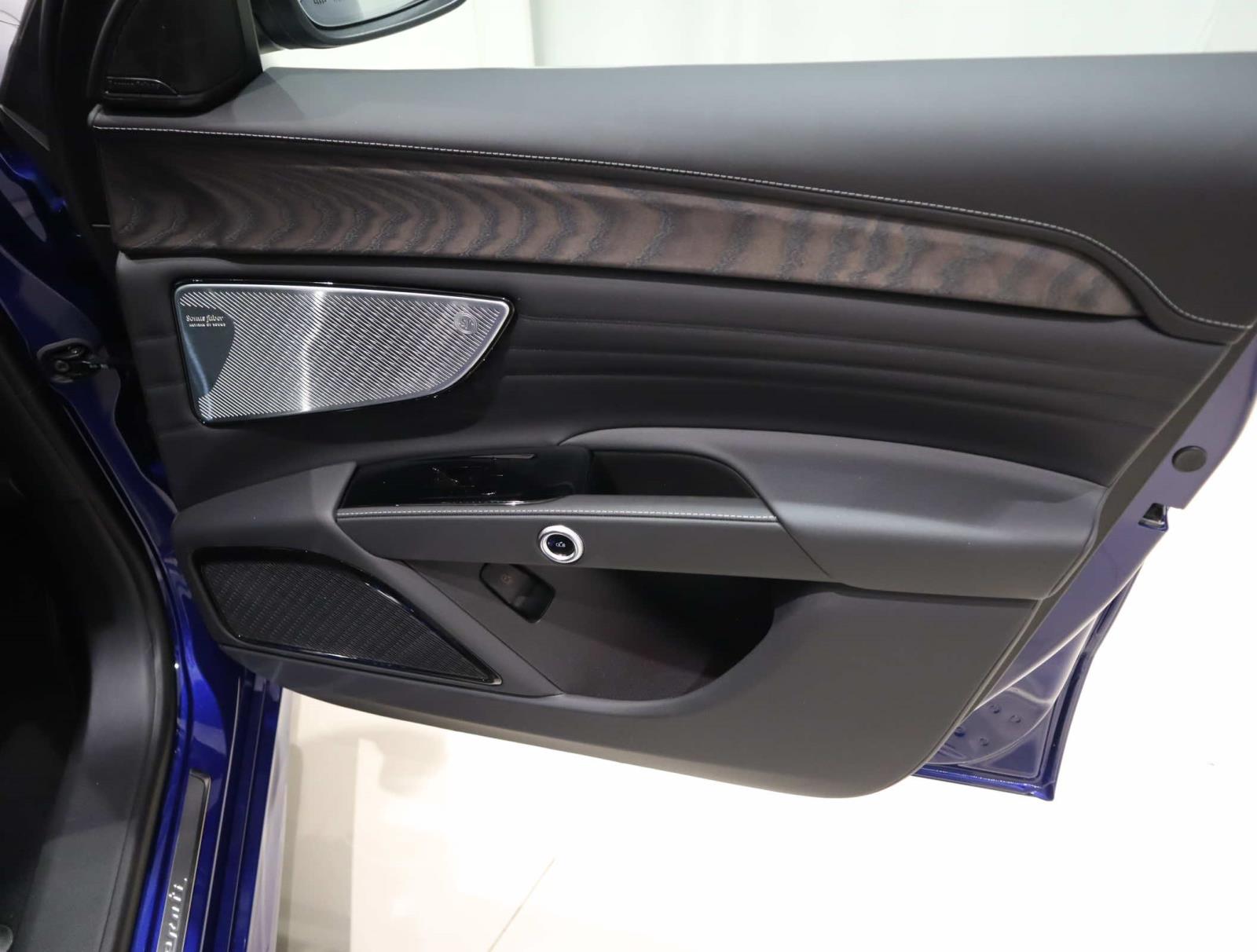 2025 Maserati Grecale photo 16