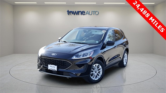 2022 Ford Escape SE's photo