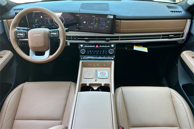 2025 Hyundai Santa Fe Limited photo 7