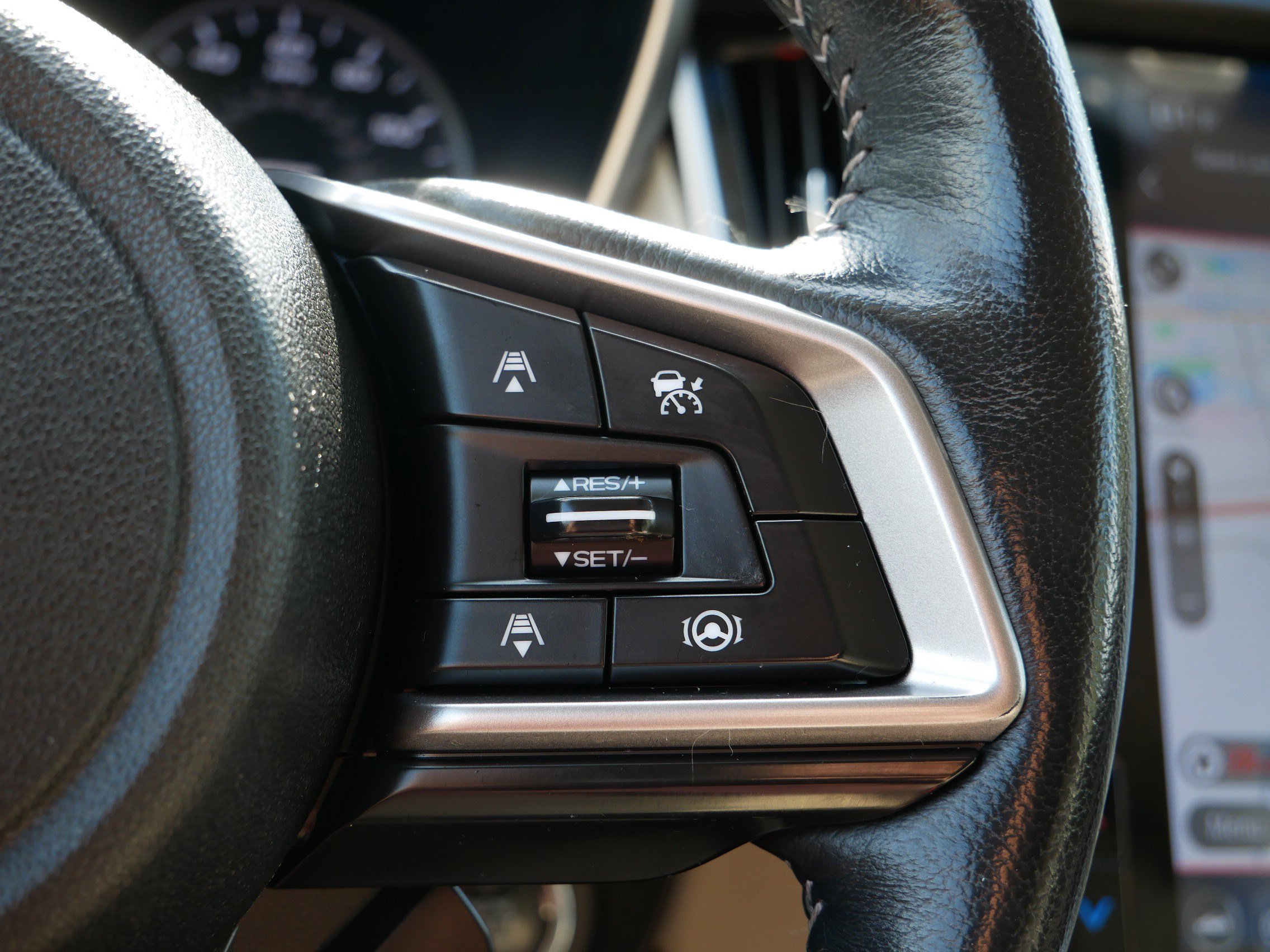 2022 Subaru Outback Limited XT photo 28