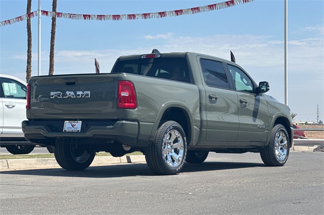 2025 Ram 1500 Big Horn Lone Star photo 3