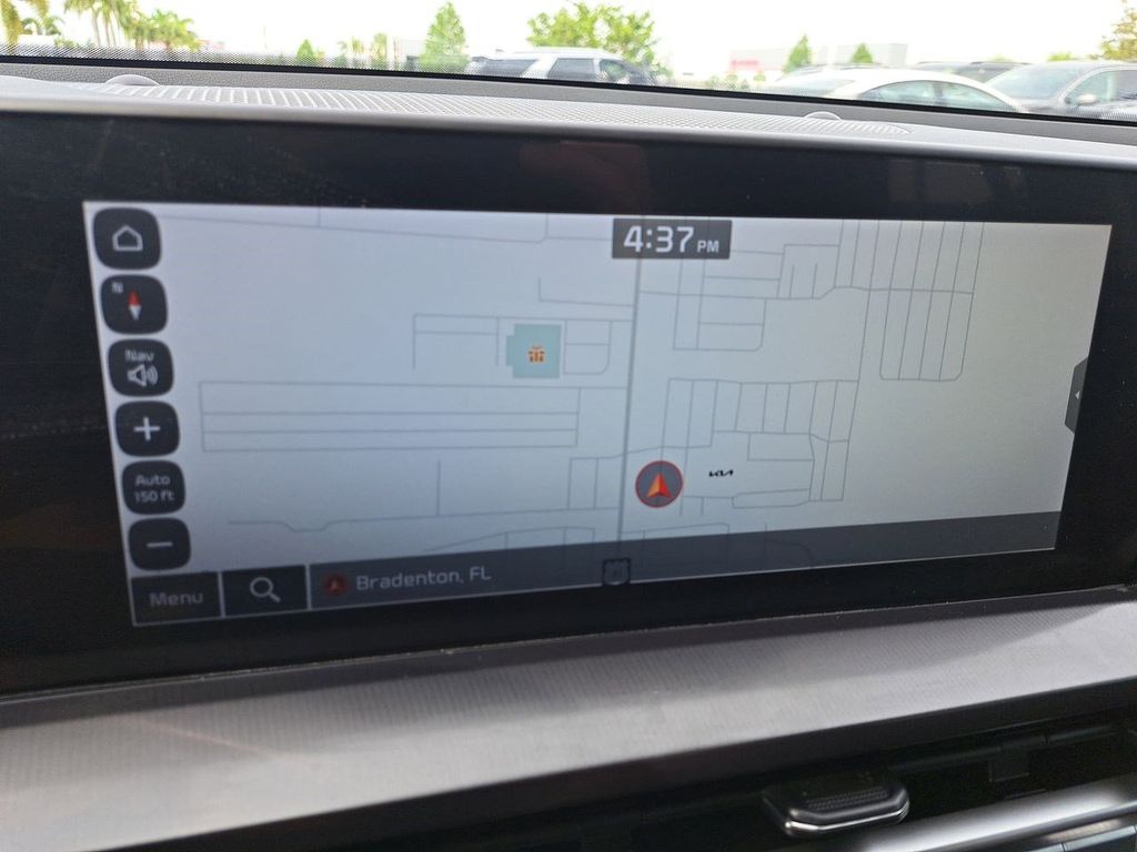 2024 Kia Telluride LX photo 19