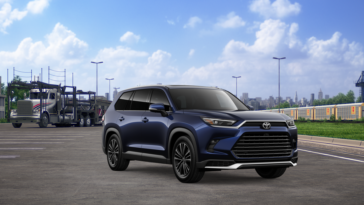 2026 Toyota Grand Highlander Hybrid MAX Platinum AWD photo 13