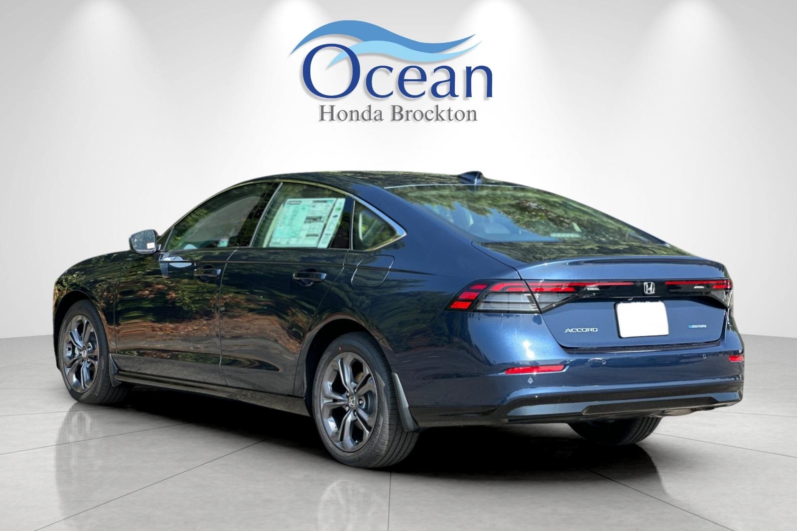 2025 Honda Accord EX-L photo 3