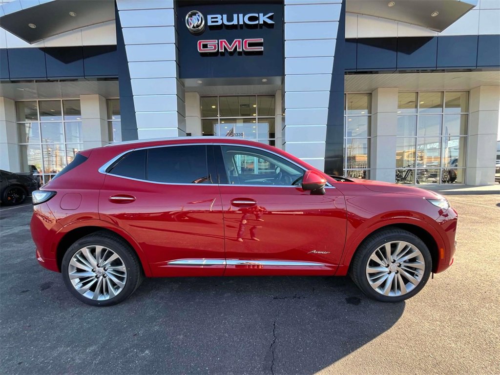 2025 Buick Envision Avenir photo 2