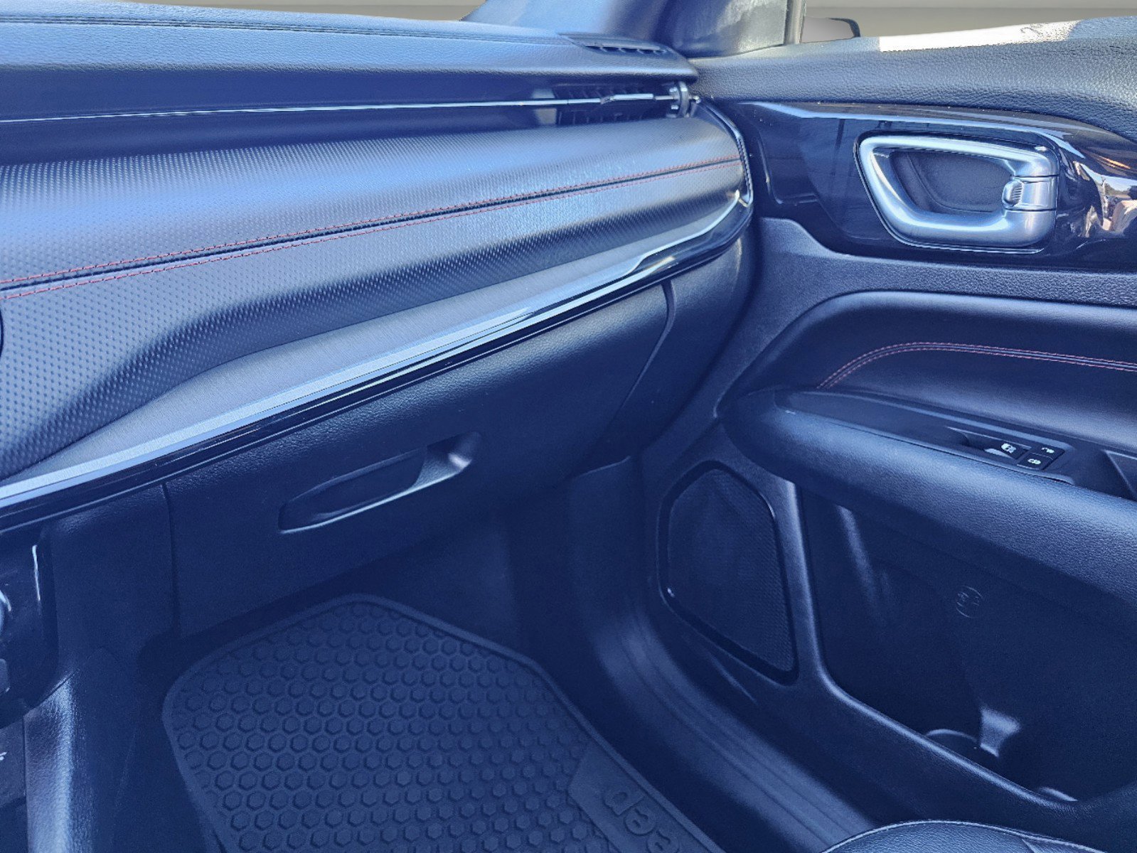 2024 Jeep Compass Trailhawk photo 24