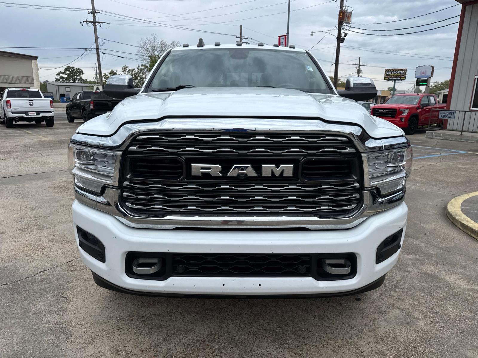 2022 Ram 2500 Limited photo 2