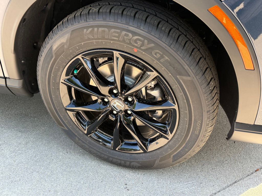 2026 Honda CR-V Hybrid Sport photo 7