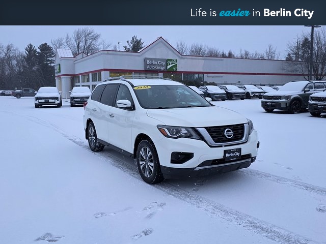 2020 Nissan Pathfinder S's photo