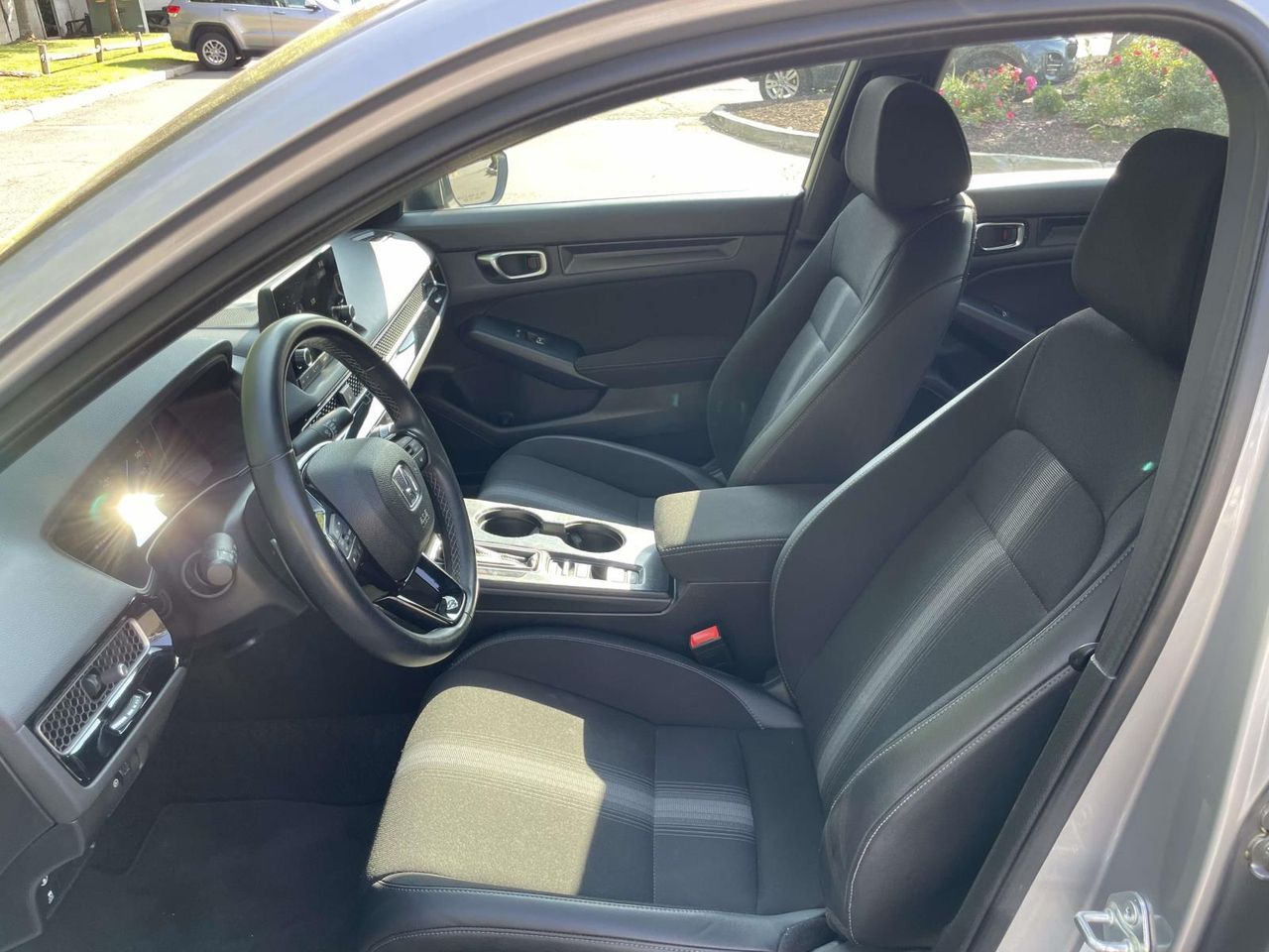 2022 Honda Civic Sport photo 6