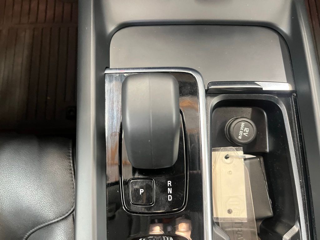 2024 Volvo XC60 B5 Core photo 14