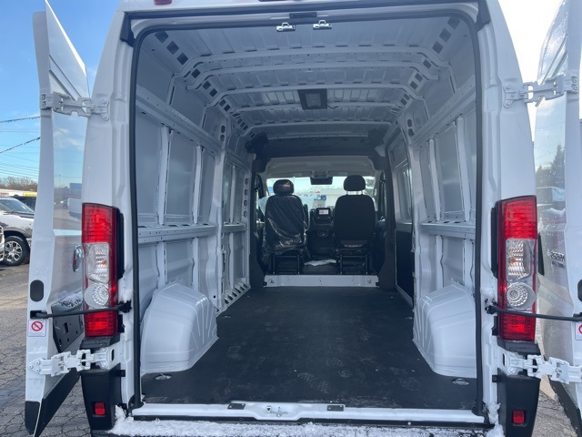 2026 Ram ProMaster 2500 photo 3