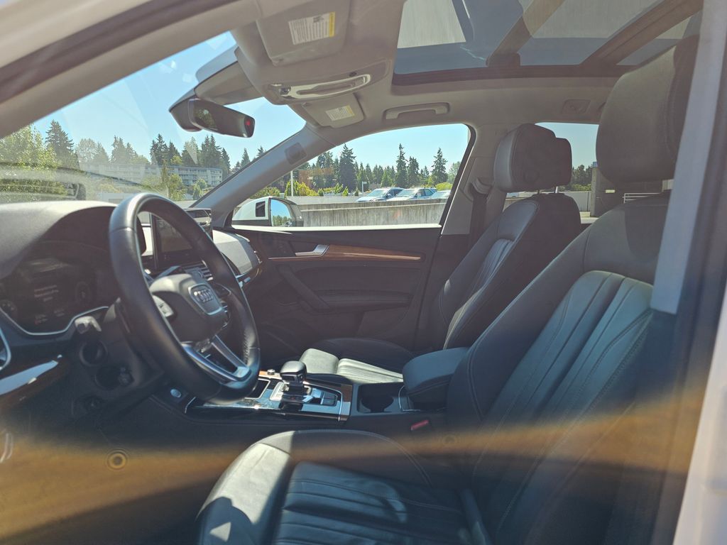 2023 Audi Q5 45 S line Premium photo 22