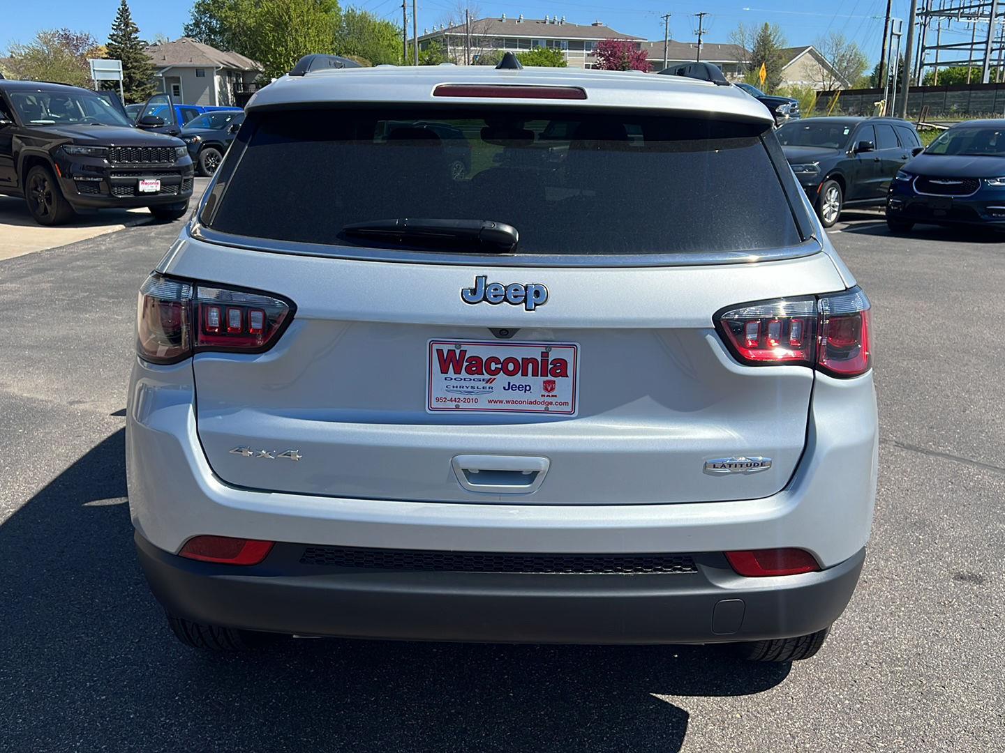 2025 Jeep Compass Latitude photo 5