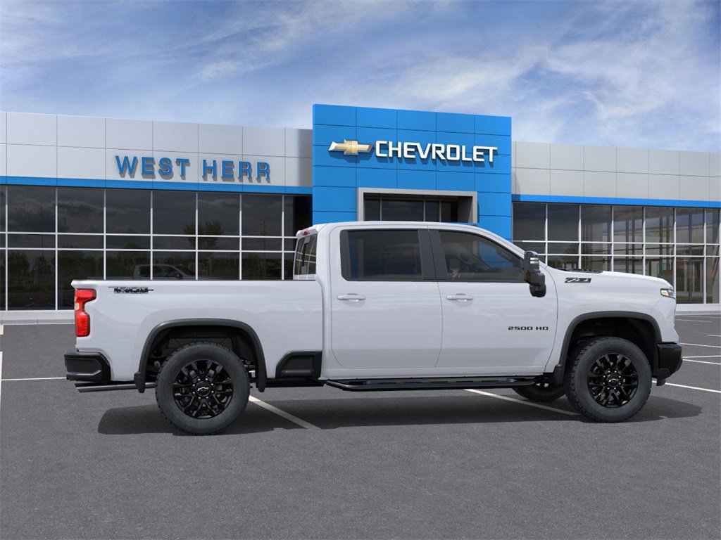 2026 Chevrolet Silverado LT photo 5