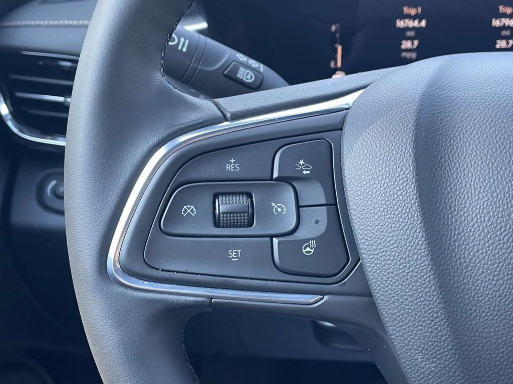 2024 Buick Envista Avenir photo 30