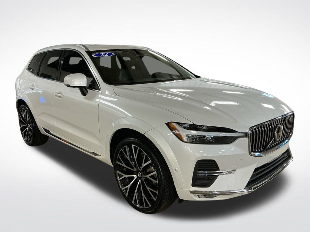 2022 Volvo XC60 Inscription photo 3