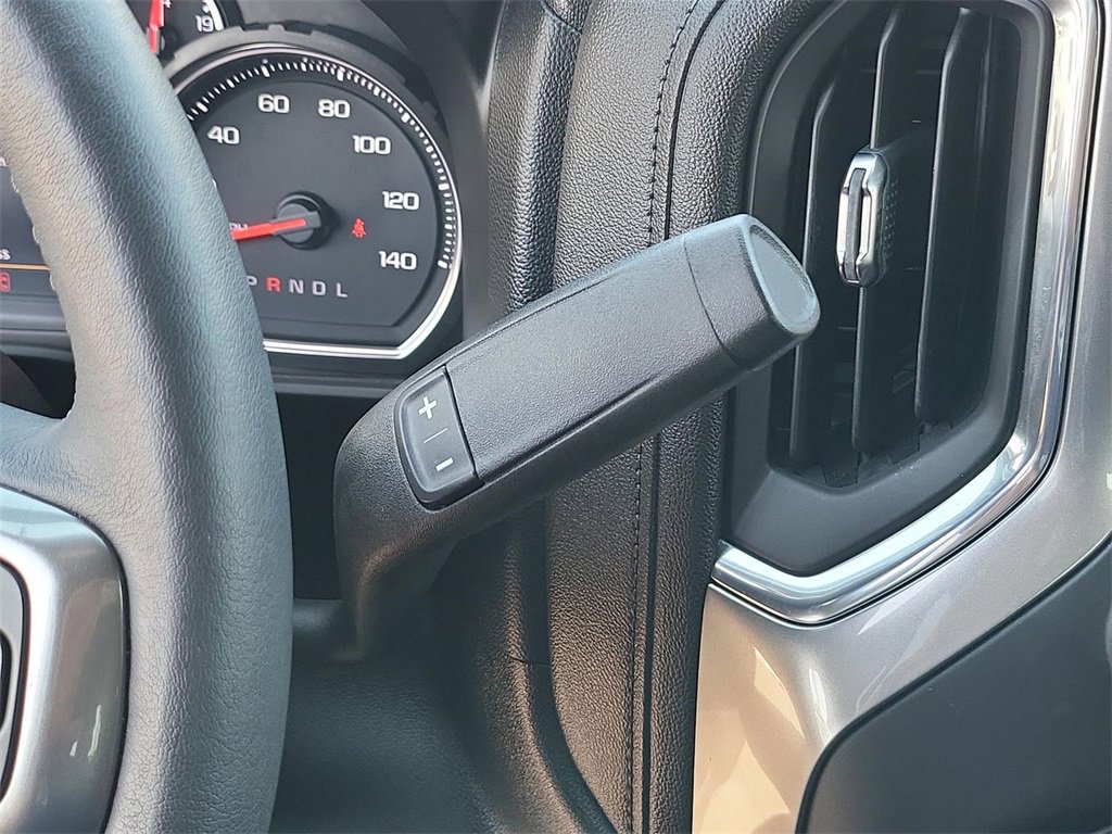 2022 Chevrolet Silverado 1500 RST photo 8