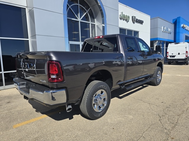 2026 Ram 2500 Tradesman photo 4