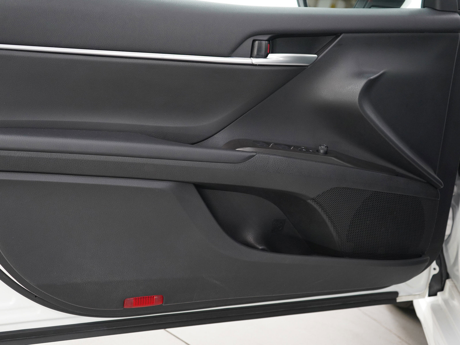 2024 Toyota Camry SE photo 15