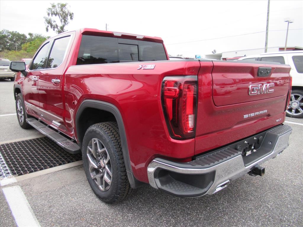 2025 Gmc Sierra 1500 SLT photo 3