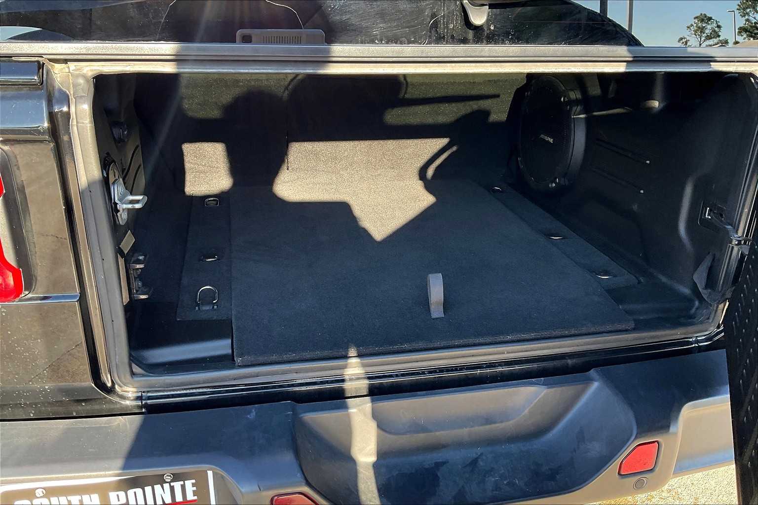 2020 Jeep Wrangler Unlimited North Edition photo 29