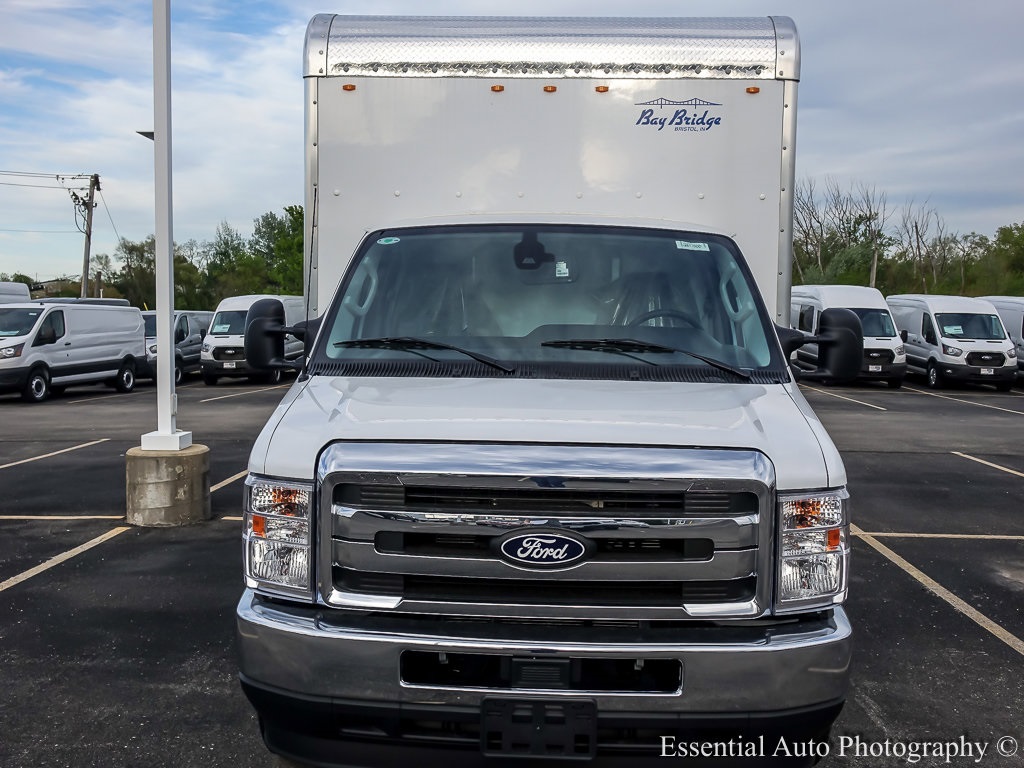 2026 Ford E-350 Base photo 4