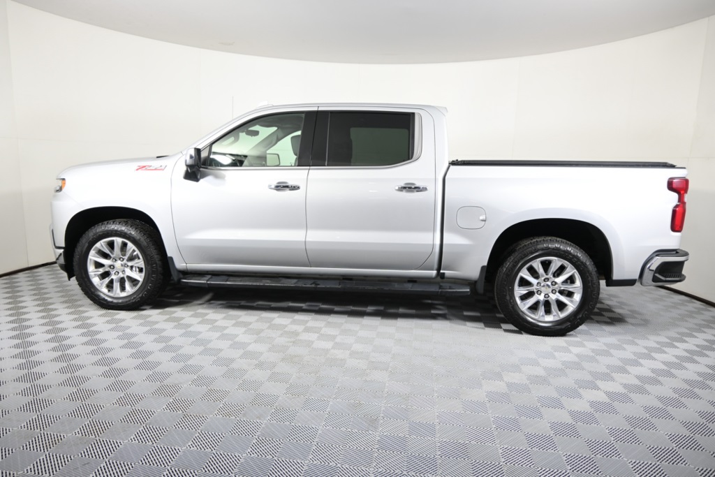 2021 Chevrolet Silverado 1500 LTZ photo 3