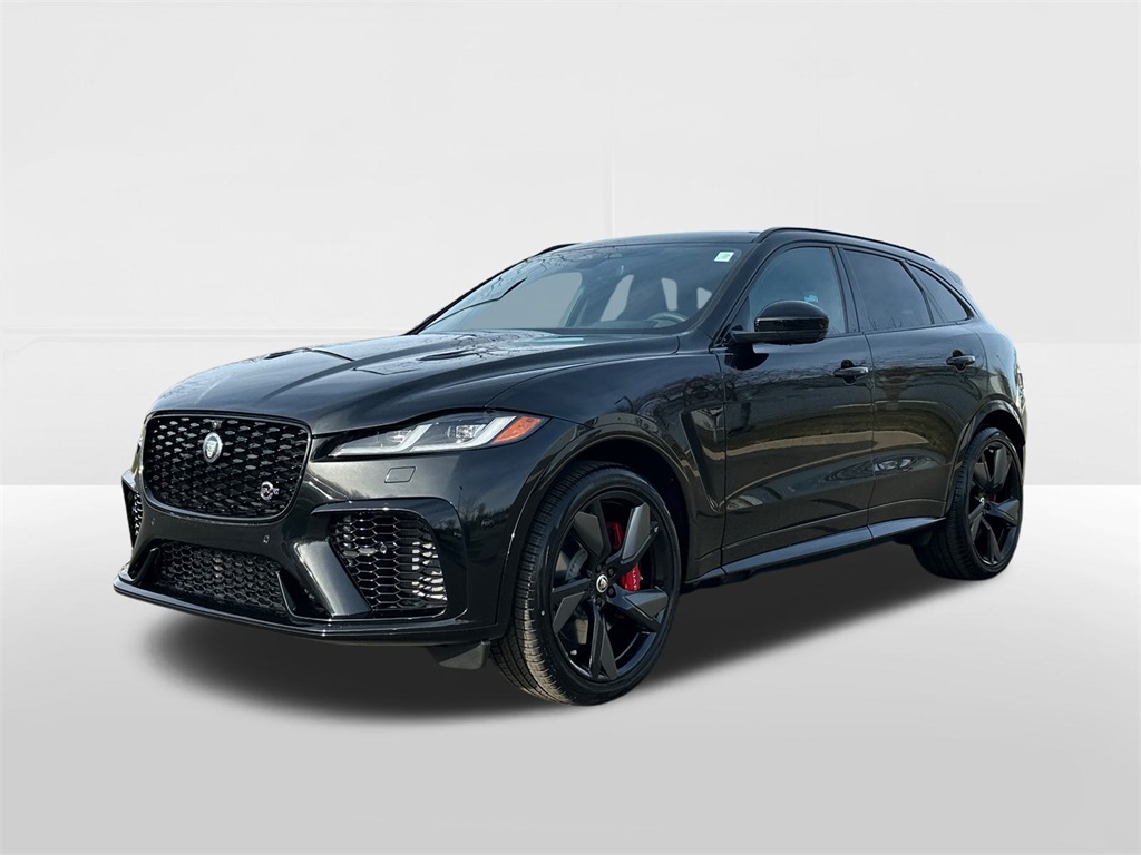 2026 Jaguar F-Pace SVR's photo