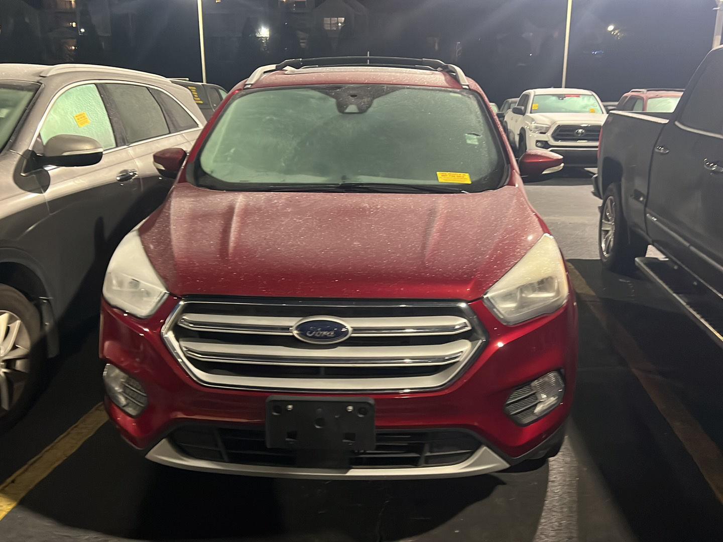 2018 Ford Escape Titanium photo 2