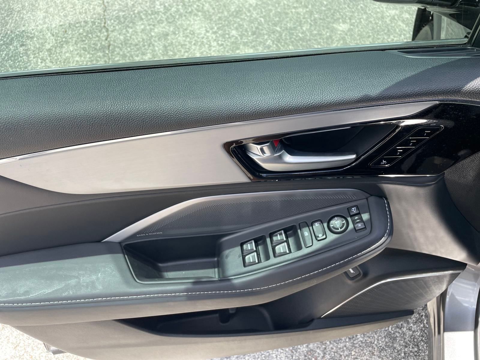 2026 Acura MDX Technology photo 16