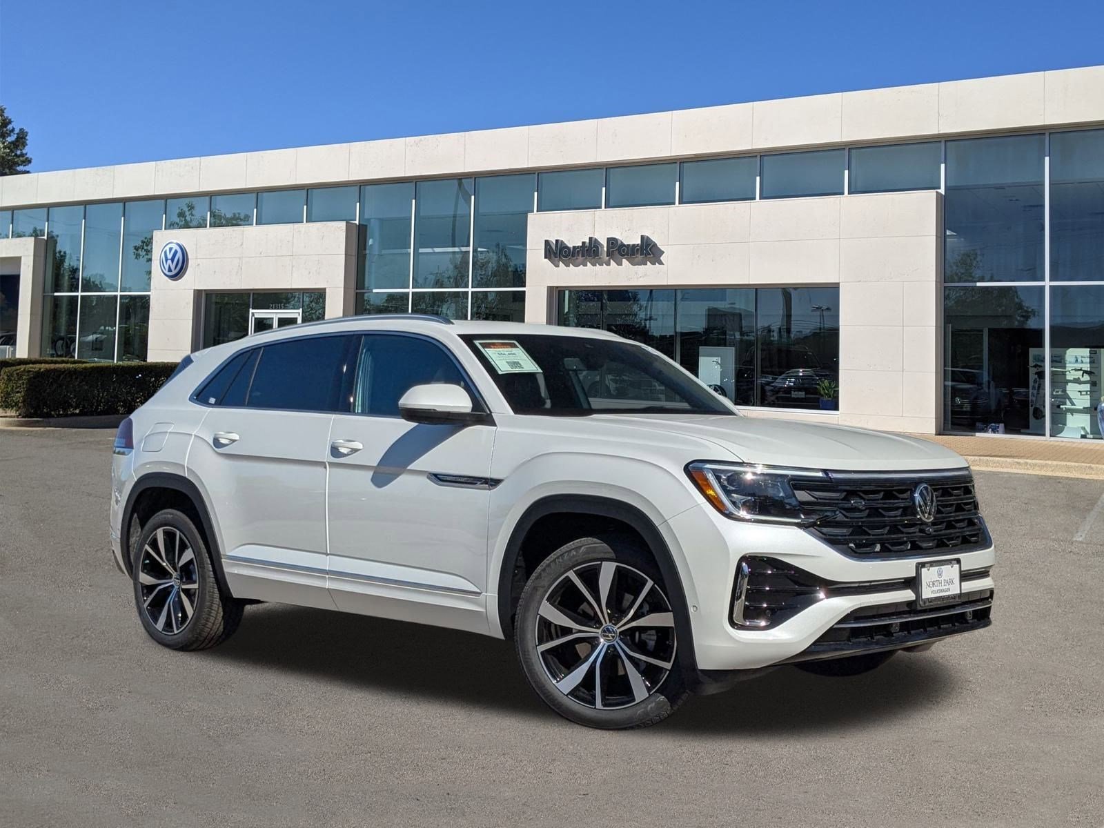 2026 Volkswagen Atlas Cross Sport SEL Premium R-LINE's photo