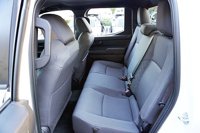 2024 Toyota Tacoma SR5 photo 15