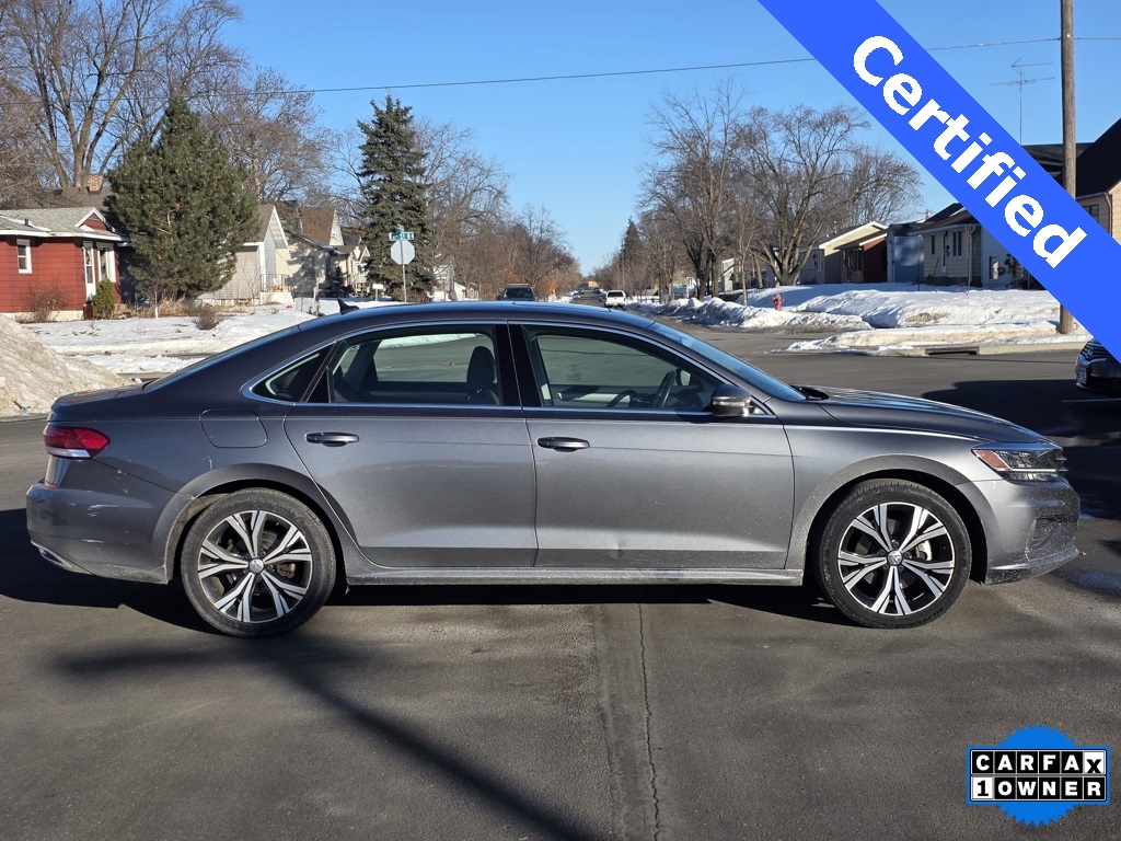 2022 Volkswagen Passat SE